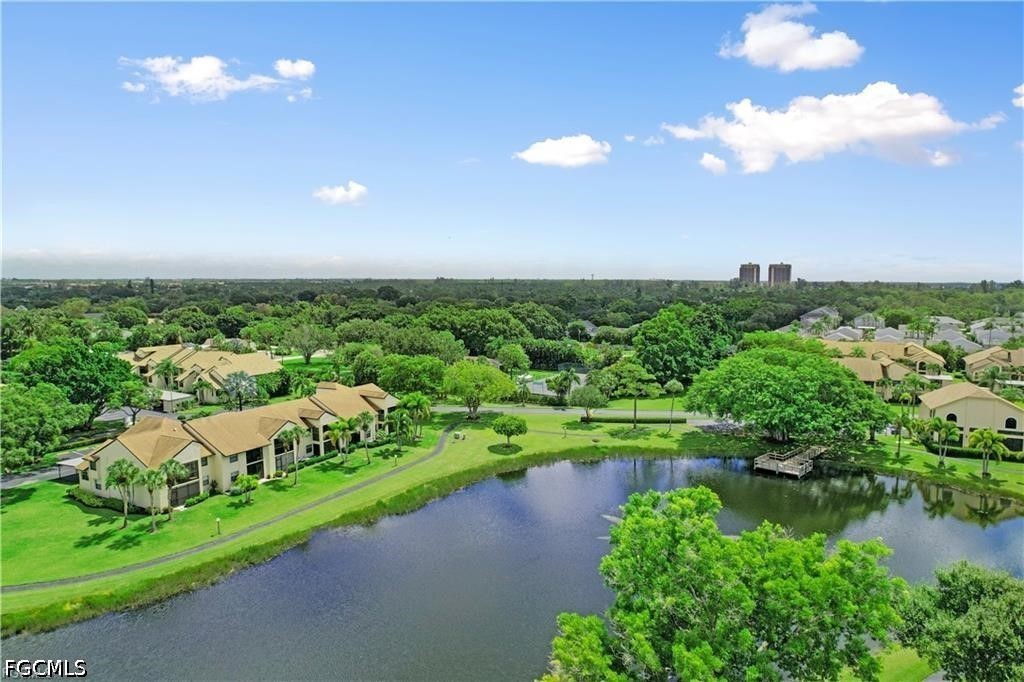 2 Bed Waterfront Home for Sale in Fort Myers, photo 24