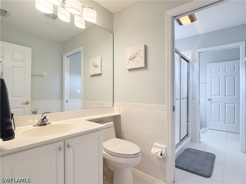 3 Bed Pool Home for Sale in Ventura, photo 24