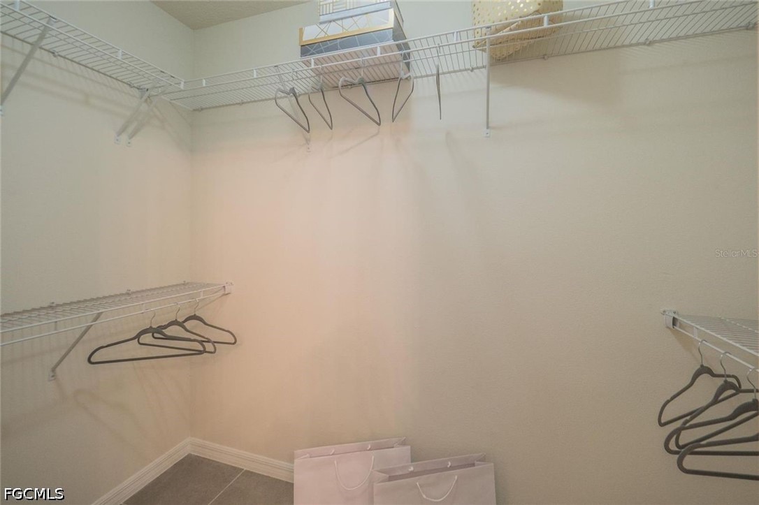 4 Bed SingleFamilyResidence for Sale in Cape Coral, photo 24