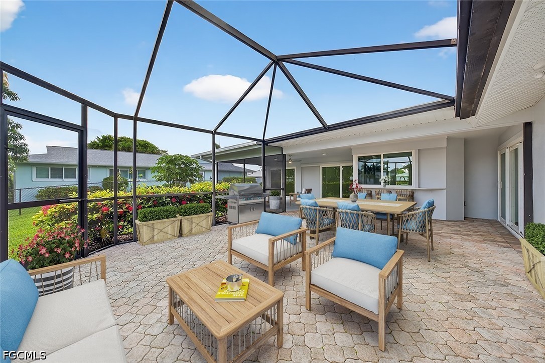 4 Bed Waterfront Home for Sale in Fort Myers, photo 24