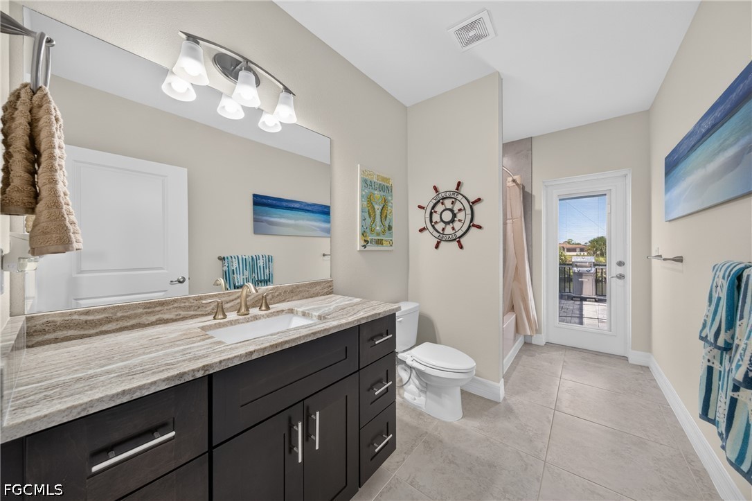 3 Bed Pool Home for Sale in Cape Coral, photo 24