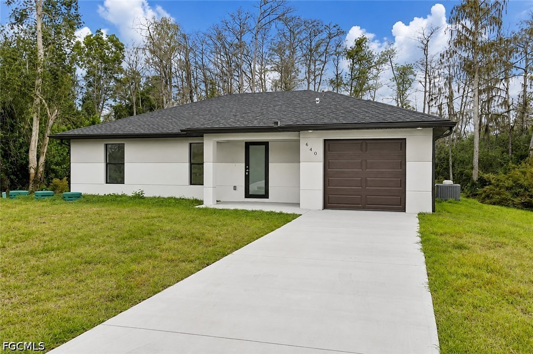 3 Bed SingleFamilyResidence for Sale in Lehigh Acres, photo 24