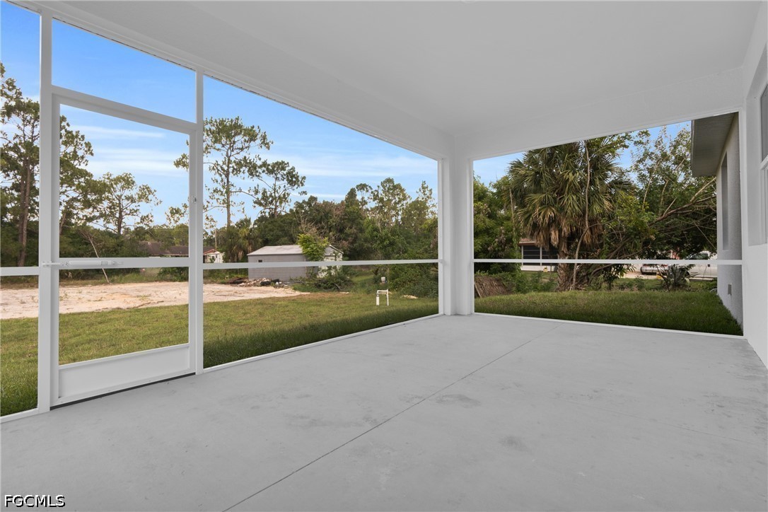 3 Bed SingleFamilyResidence for Sale in Lehigh Acres, photo 24
