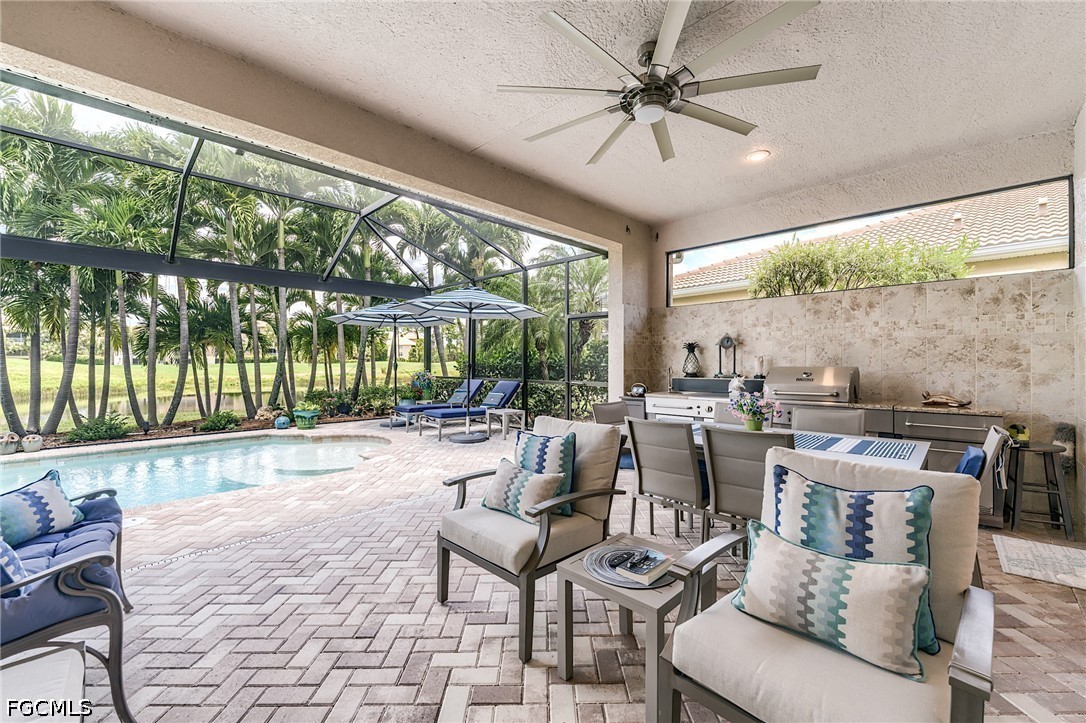 3 Bed Pool Home for Sale in Carena, photo 24
