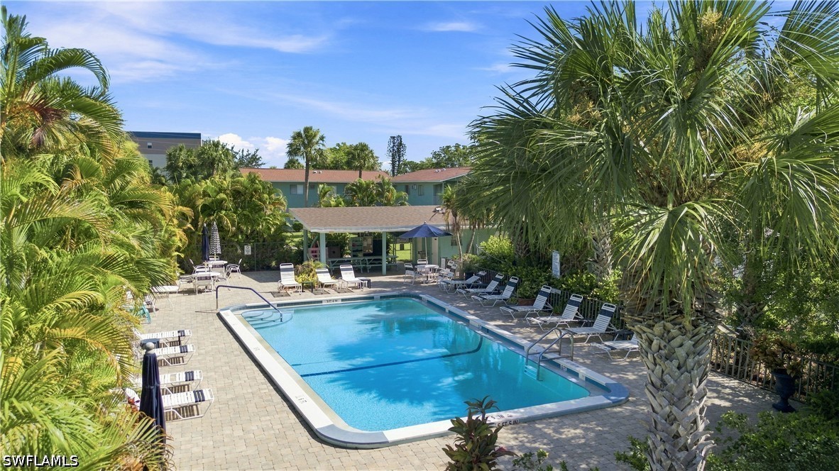 2 Bed Condominium for Sale in Fort Myers, photo 24