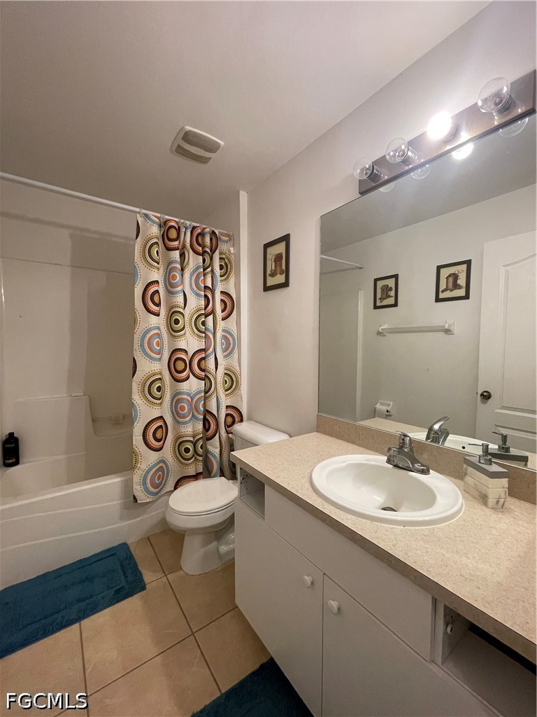3 Bed SingleFamilyResidence for Sale in Lehigh Acres, photo 24