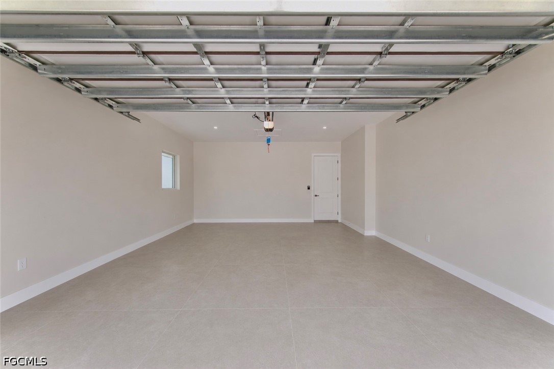 4 Bed SingleFamilyResidence for Sale in Lehigh Acres, photo 24