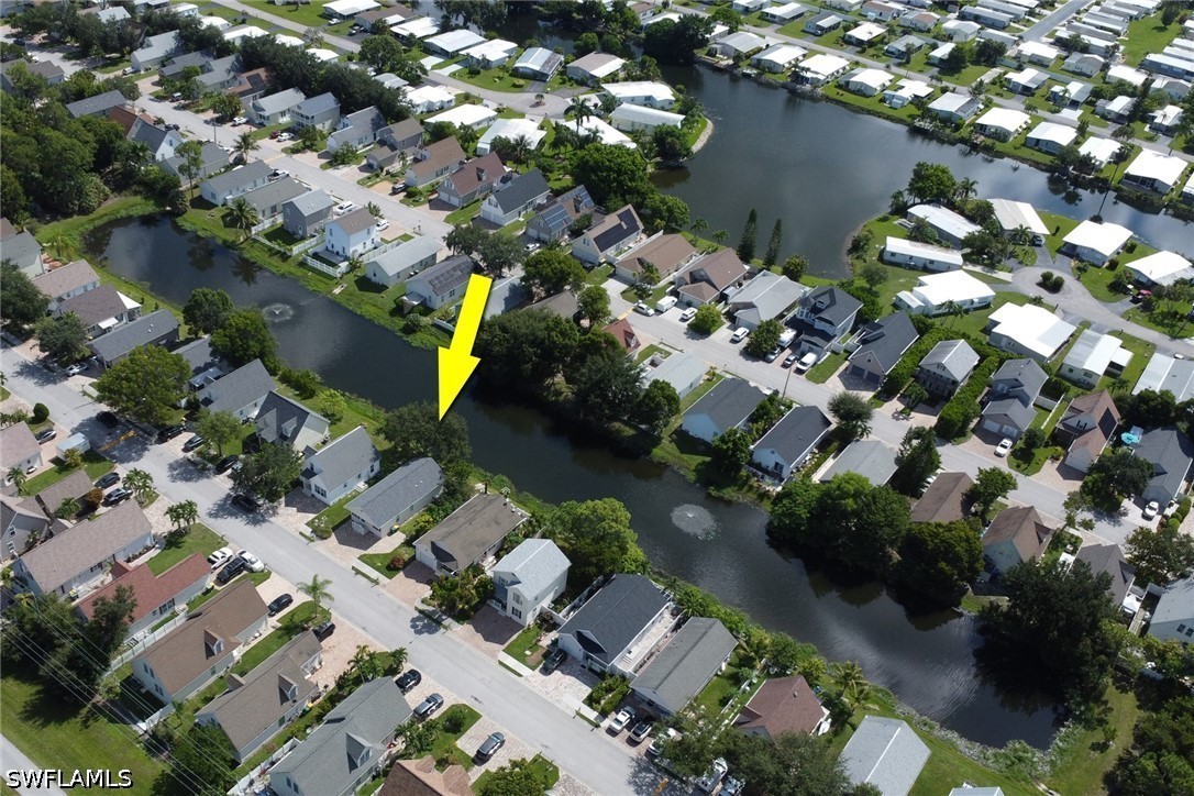 2 Bed Waterfront Home for Sale in Naples, photo 24