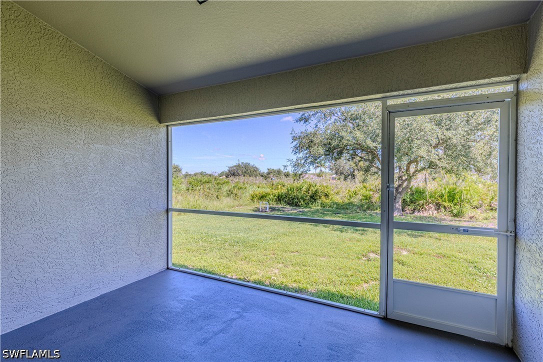 3 Bed SingleFamilyResidence for Sale in Lehigh Acres, photo 24