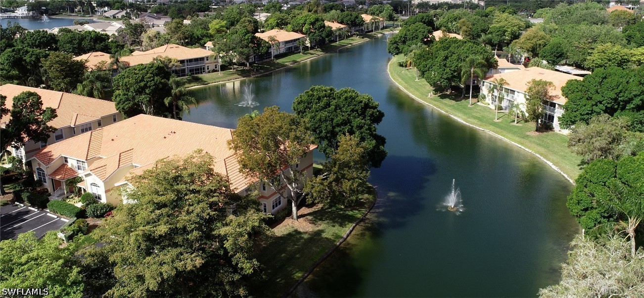 2 Bed Waterfront Home for Sale in Pipers Grove, photo 24
