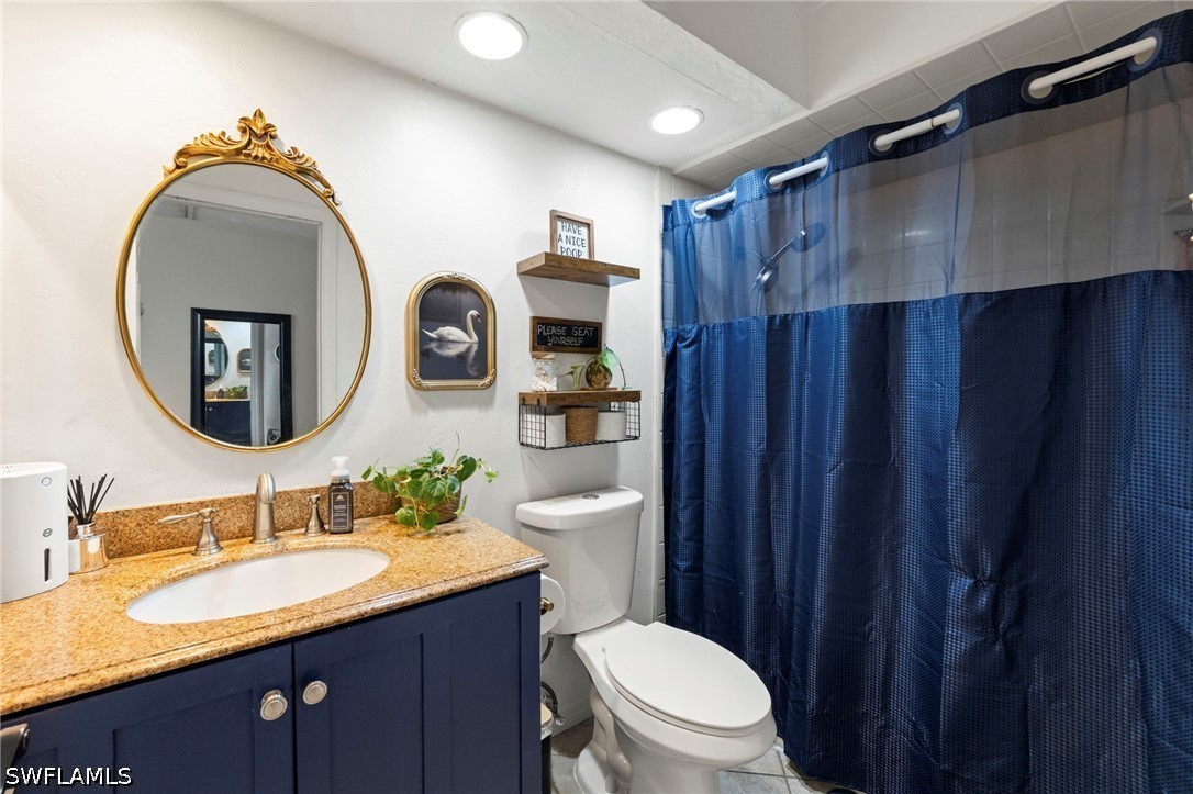3 Bed Pool Home for Sale in Golden Gate City, photo 24