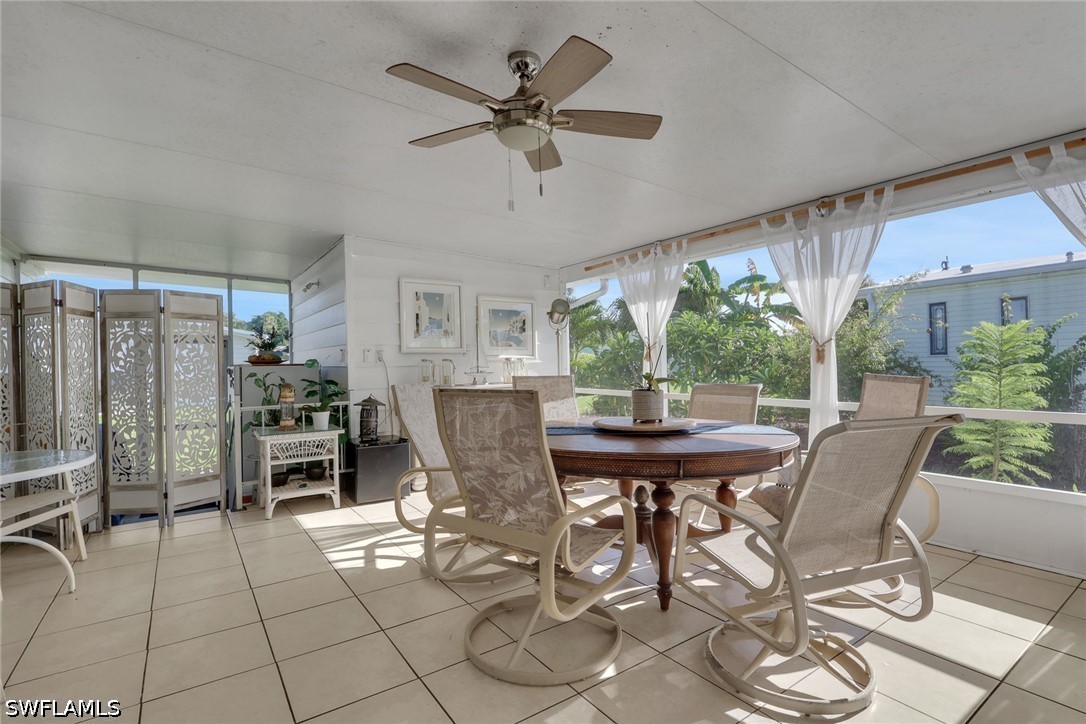 2 Bed SingleFamilyResidence for Sale in Naples, photo 24