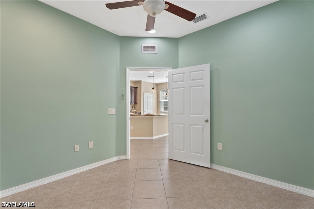 3 Bed Condominium for Sale in Fort Myers, photo 24