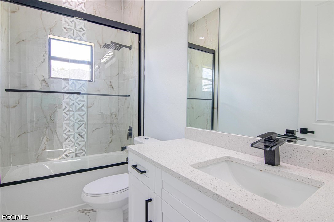 4 Bed SingleFamilyResidence for Sale in Lehigh Acres, photo 24