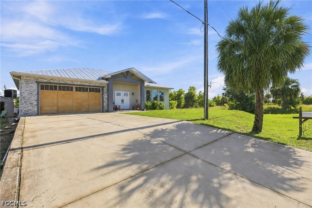 2 Bed Pool Home for Sale in St James City, photo 24