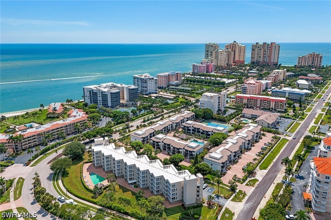 3 Bed Condominium for Sale in Marco Island, photo 24