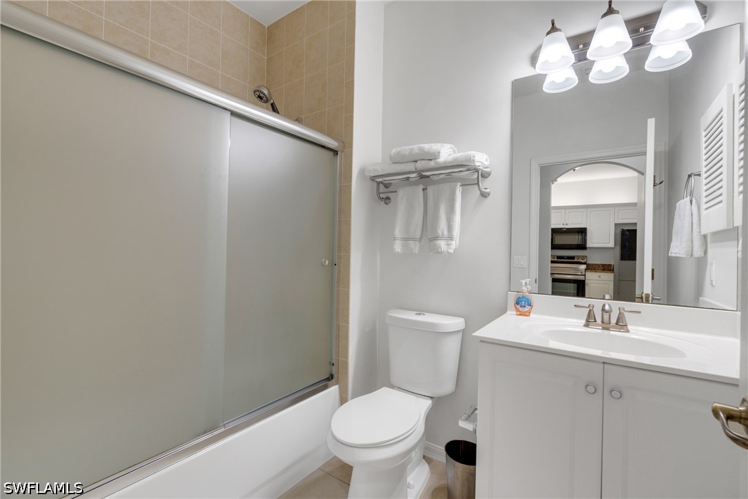 2 Bed Condominium for Sale in Naples, photo 24