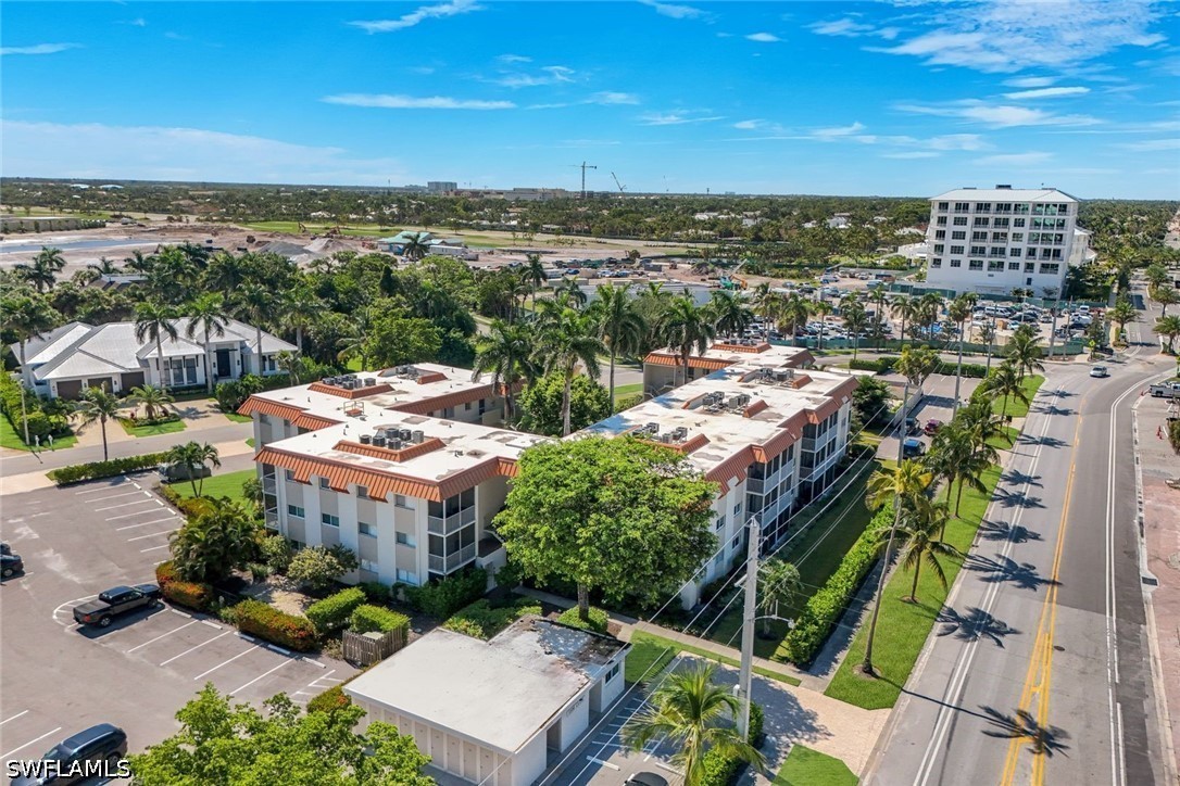 2 Bed Condominium for Sale in Naples, photo 24