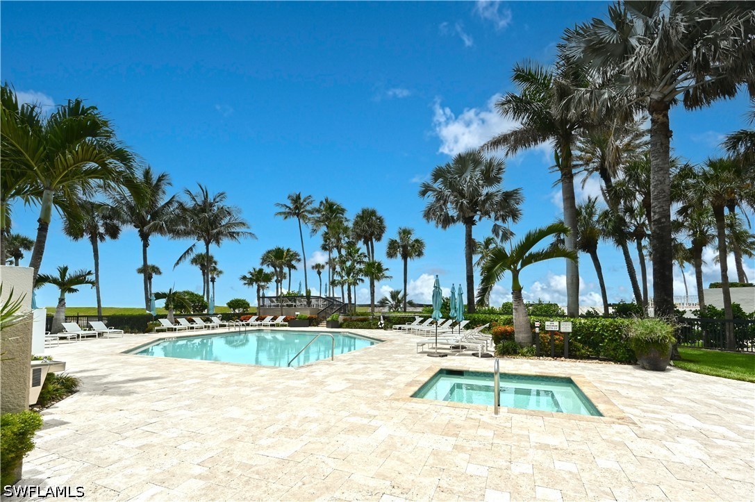 2 Bed Waterfront Home for Sale in Naples, photo 24