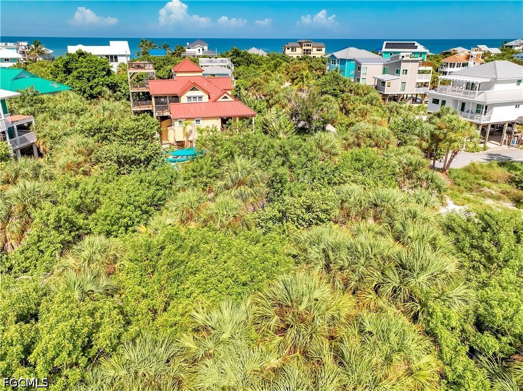 Residential for Sale in Upper Captiva, photo 24