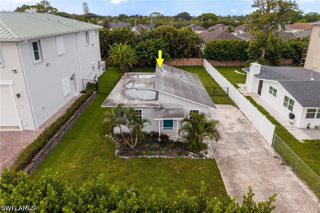 3 Bed SingleFamilyResidence for Sale in Naples, photo 24