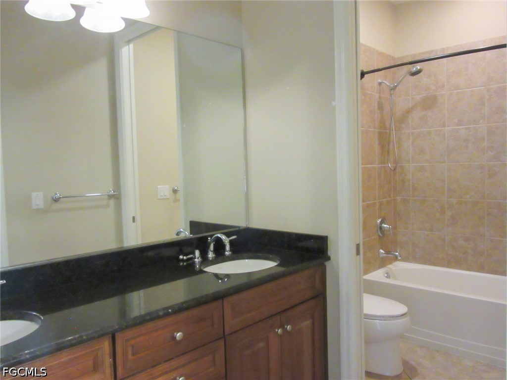 3 Bed Condominium for Sale in Paseo, photo 24