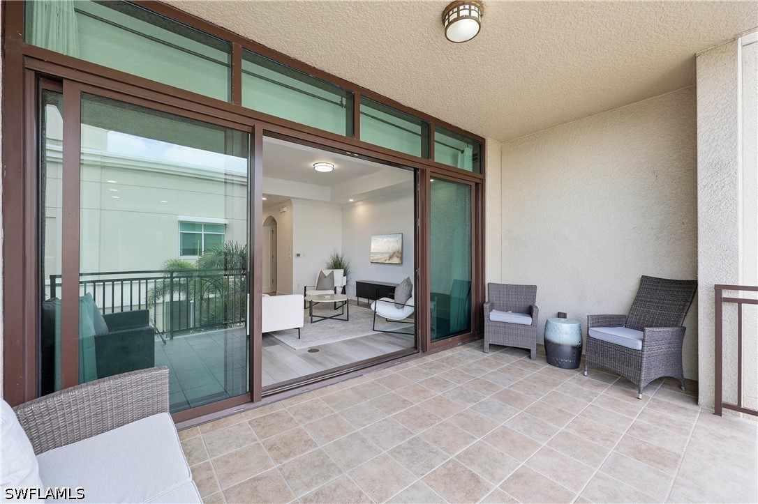 2 Bed Condominium for Sale in The Strada, photo 24