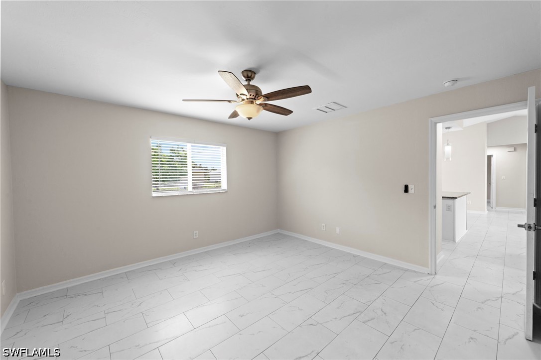 3 Bed SingleFamilyResidence for Sale in Cape Coral, photo 24