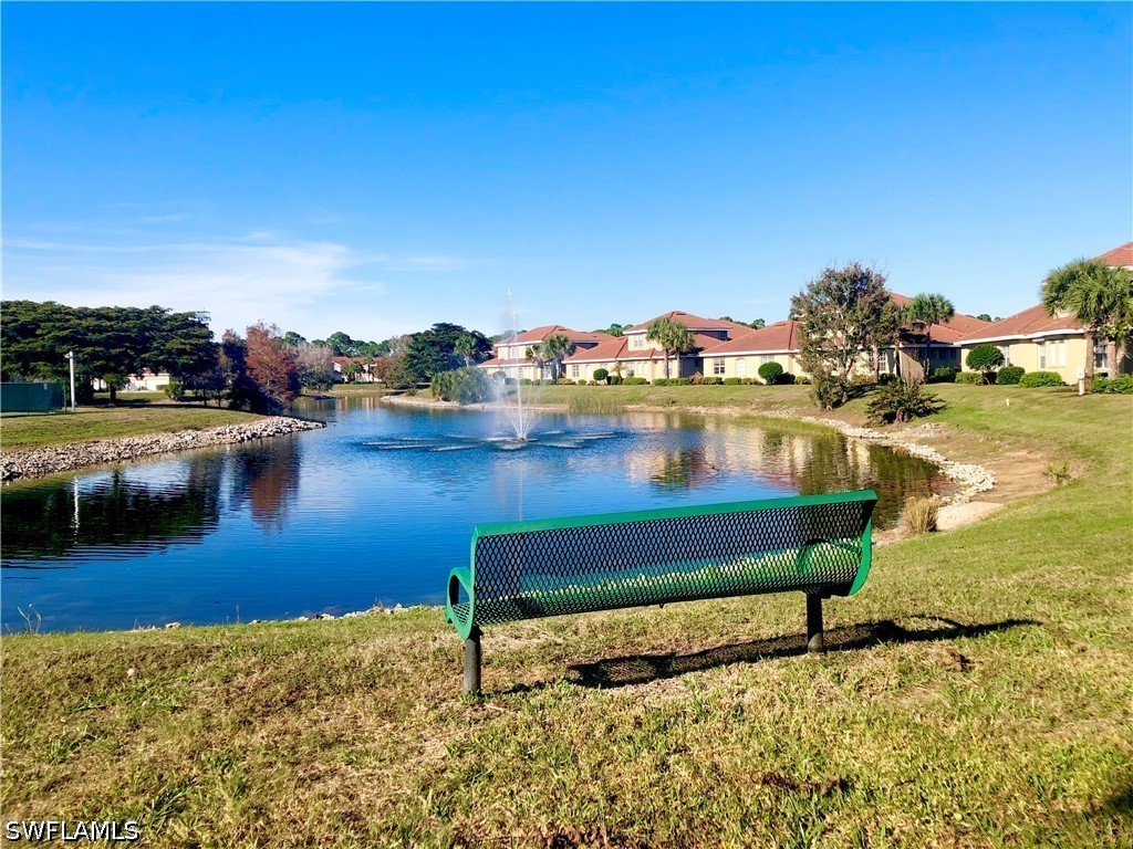 2 Bed Waterfront Home for Sale in Fort Myers, photo 24