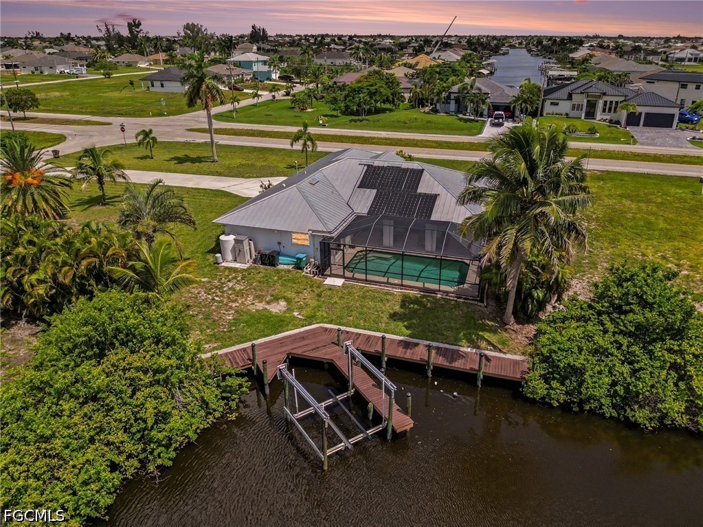 3 Bed Pool Home for Sale in Cape Coral, photo 24