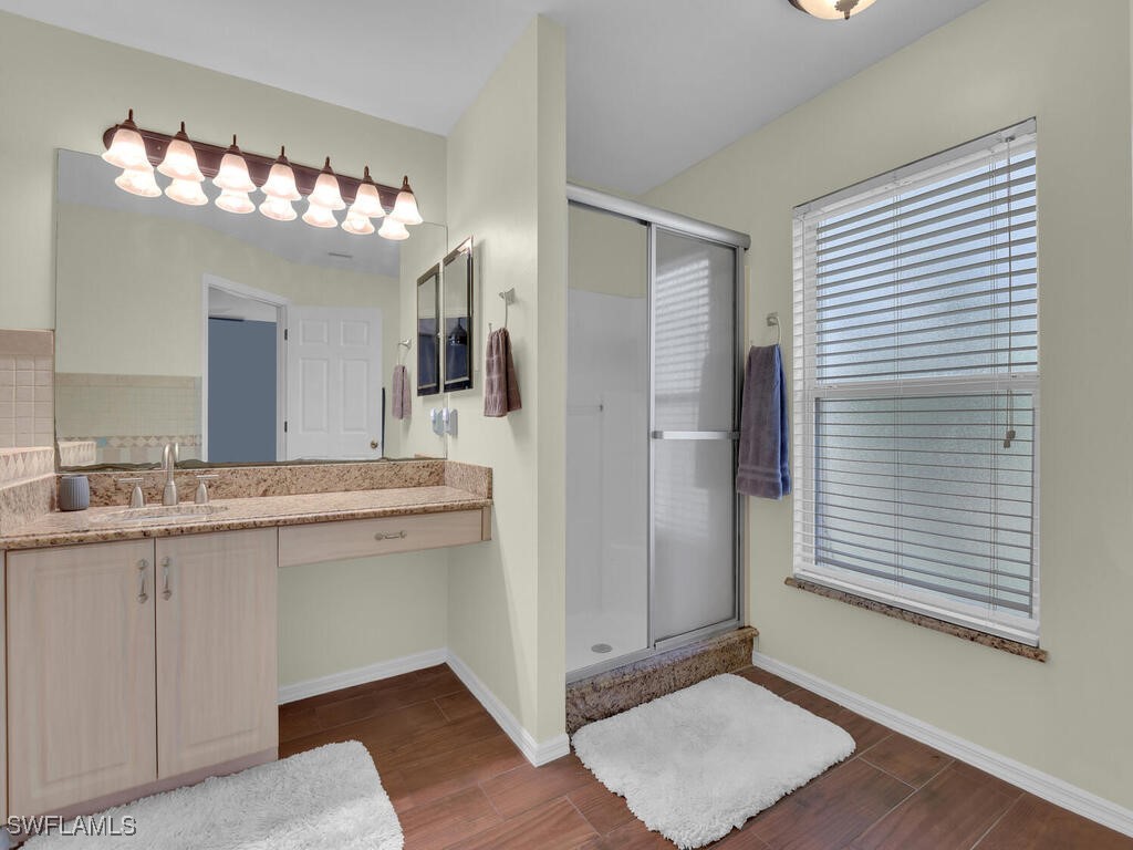 3 Bed SingleFamilyResidence for Sale in Naples, photo 25