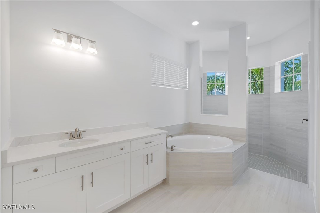 4 Bed Pool Home for Sale in Wildblue, photo 25