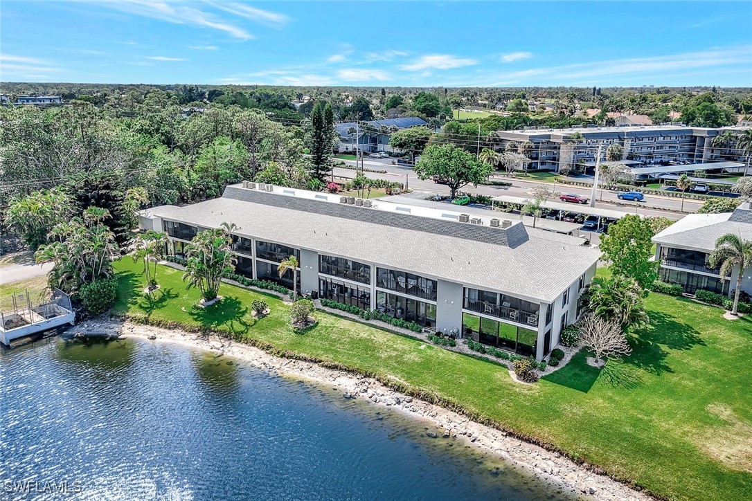 2 Bed Waterfront Home for Sale in Naples, photo 25