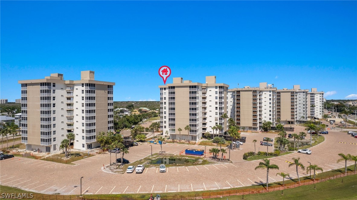 1 Bed Waterfront Home for Sale in Beach And Tennis Club, photo 25