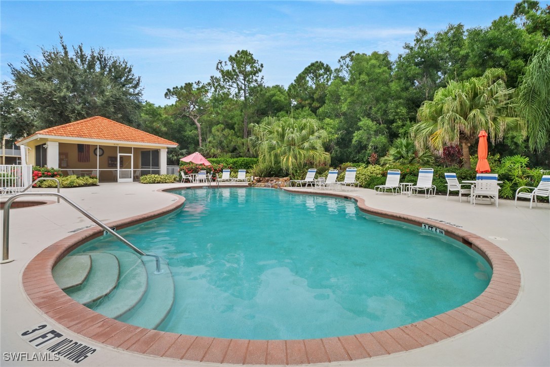 2 Bed Condominium for Sale in Naples, photo 25