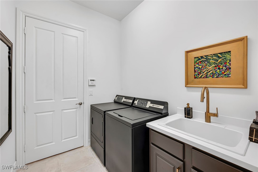 3 Bed Pool Home for Sale in Lakoya, FL, $1,275,000 — photo 25