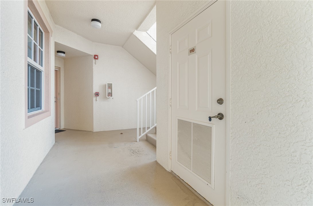2 Bed Condominium for Sale in Clubhouse Villas, FL, $219,900 — photo 25