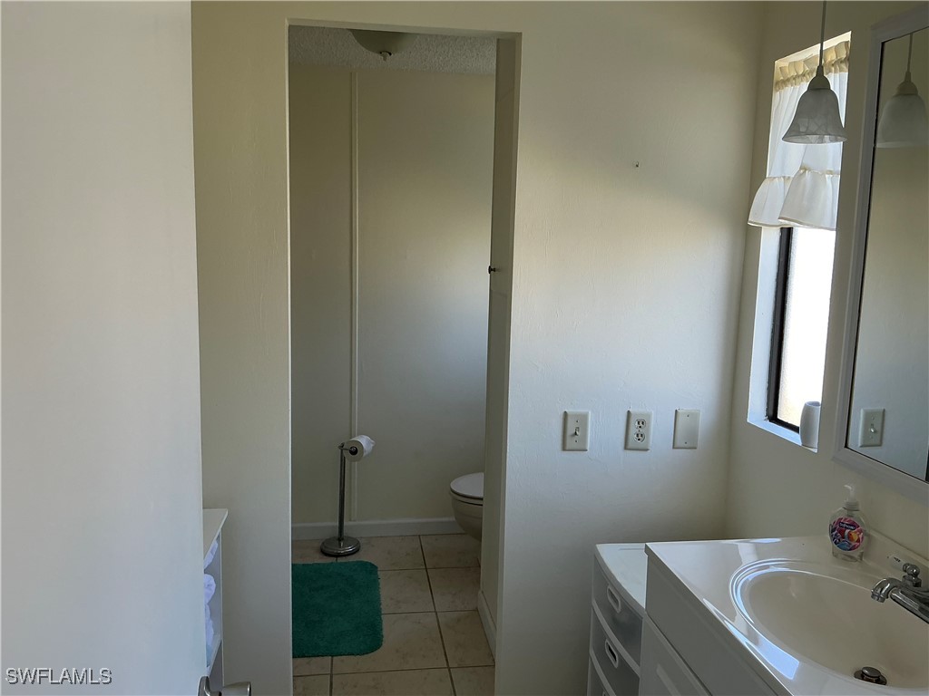 2 Bed Waterfront Home for Sale in Quail Roost, FL, $150,000 — photo 25