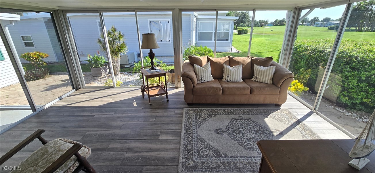 2 Bed ManufacturedHome for Sale in North Fort Myers, photo 25