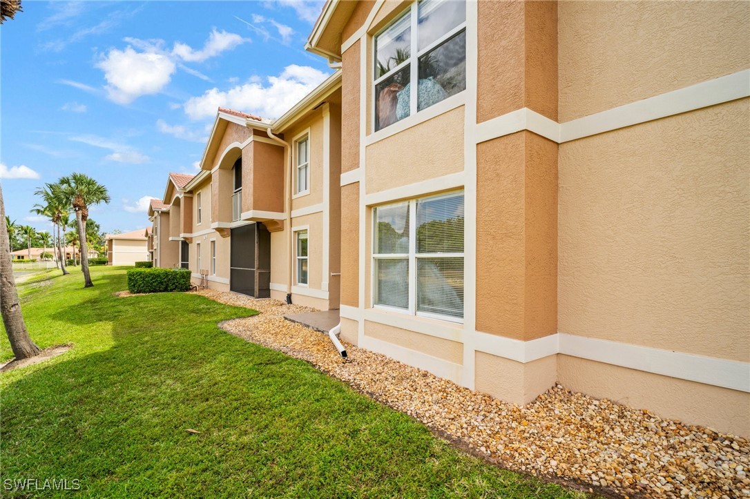 1 Bed Waterfront Home for Sale in Naples, FL — photo 25