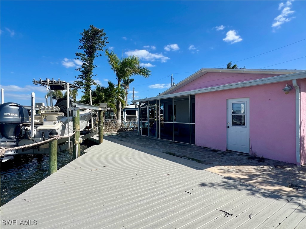 2 Bed Waterfront Home for Sale in Matlacha, photo 25