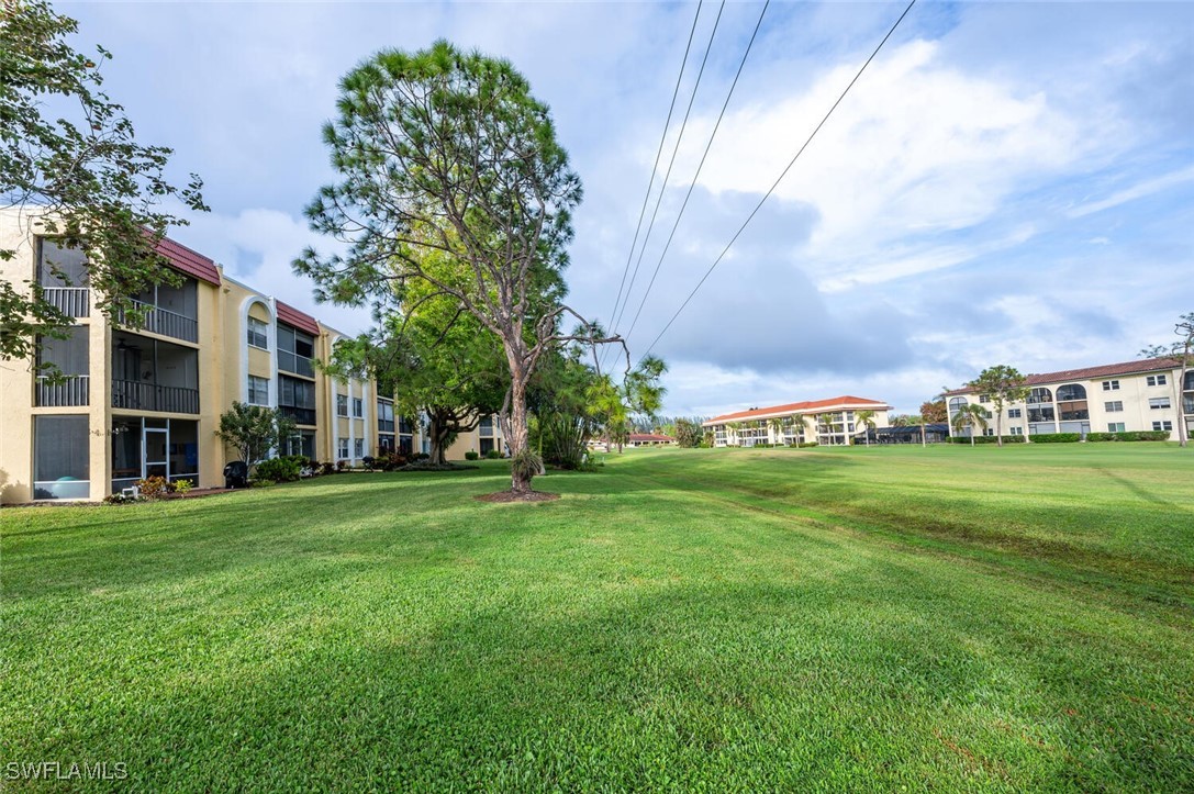 2 Bed Condominium for Sale in Forest Lakes, FL, $149,900 — photo 25