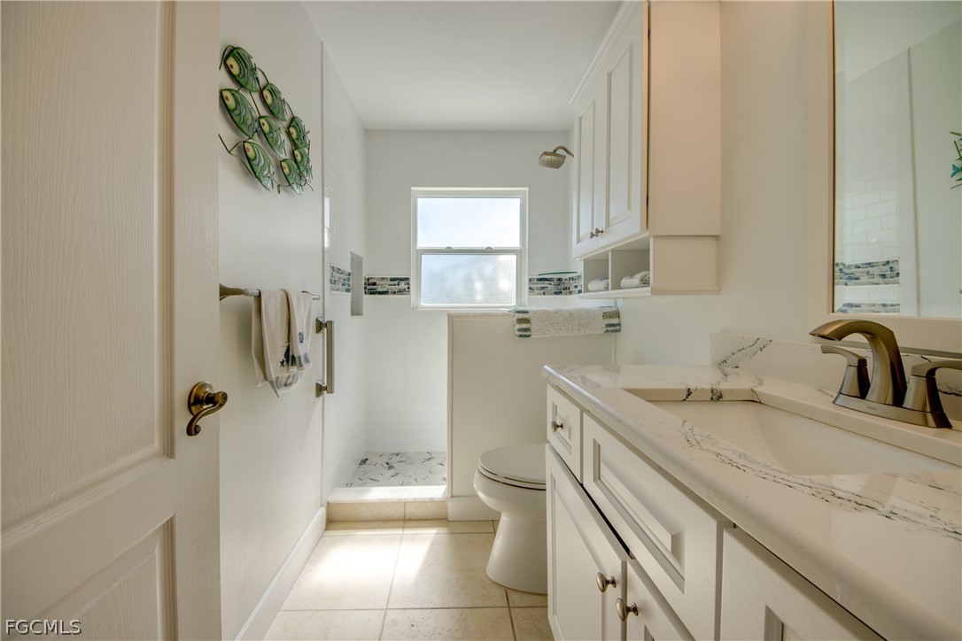3 Bed Waterfront Home for Sale in Seagull Bay, photo 25