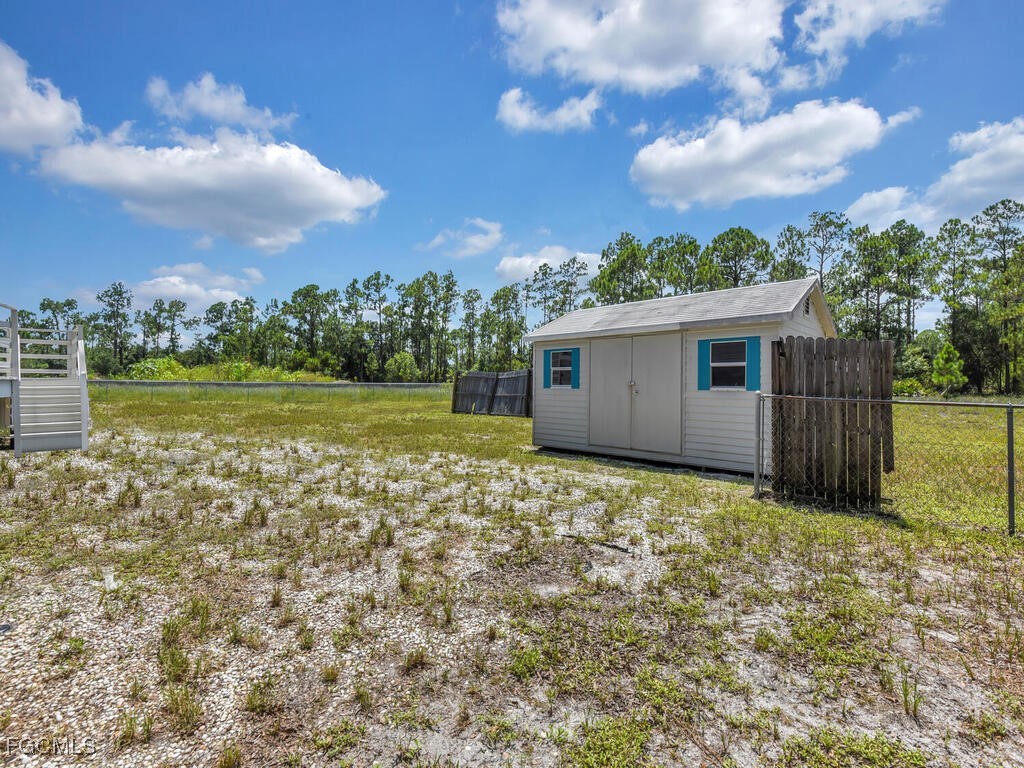 4 Bed SingleFamilyResidence for Sale in Lehigh Acres, photo 25