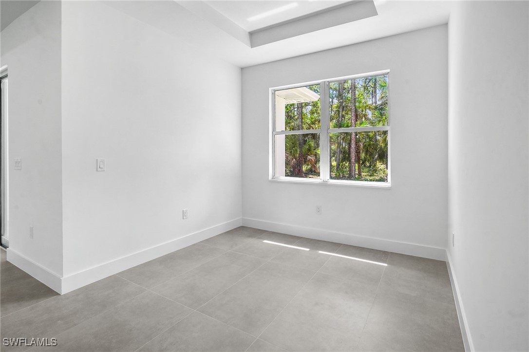 4 Bed SingleFamilyResidence for Sale in Naples, photo 25