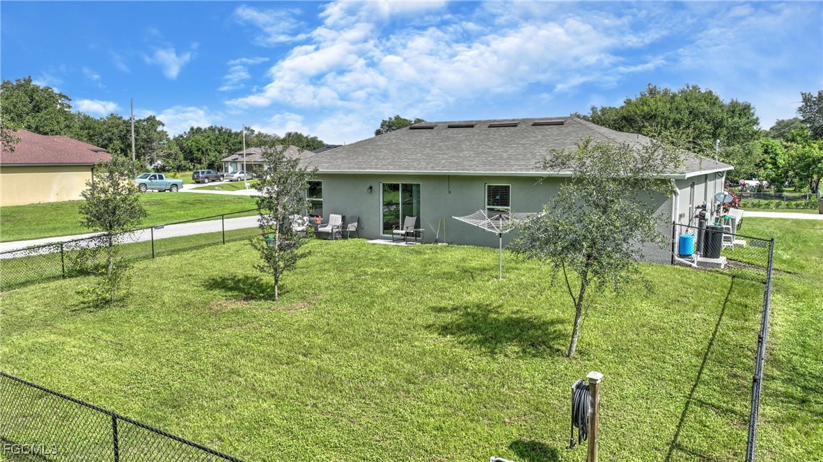 3 Bed SingleFamilyResidence for Sale in Lehigh Acres, photo 25