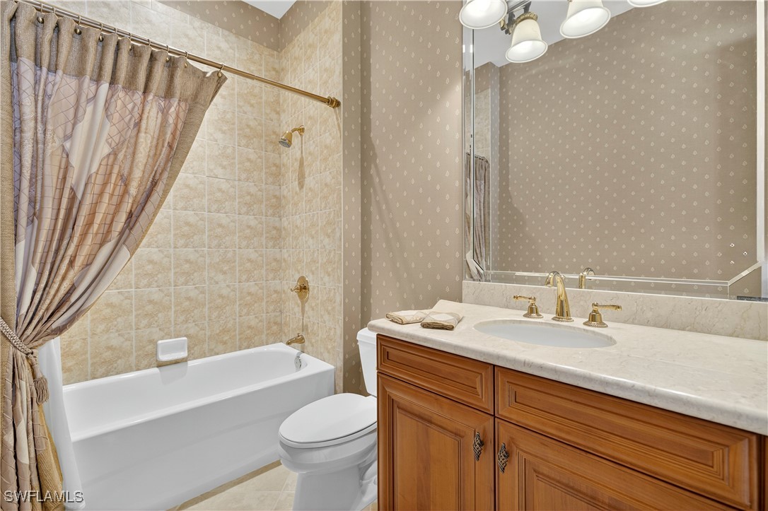 4 Bed Condominium for Sale in Avellino Isles, photo 25