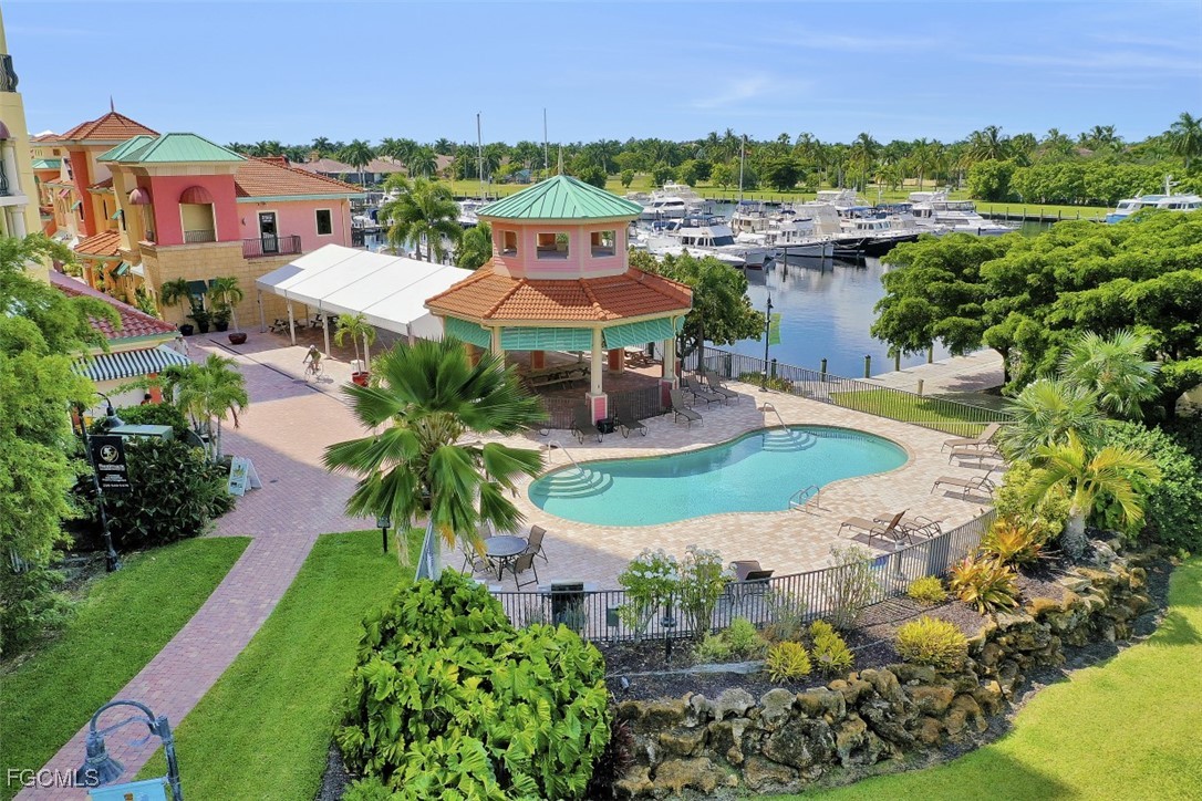 3 Bed Waterfront Home for Sale in Cape Coral, photo 25