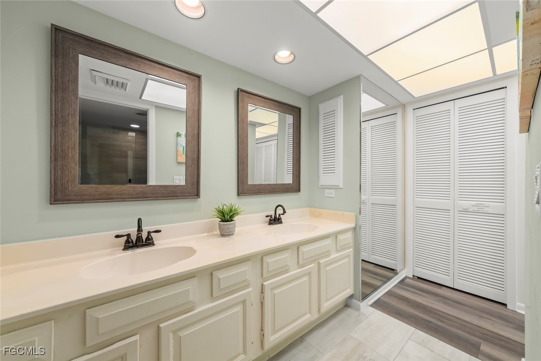 2 Bed Pool Home for Sale in Captiva, FL, $1,275,000 — photo 25