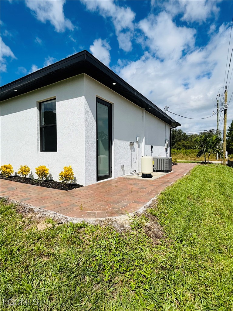 4 Bed SingleFamilyResidence for Sale in Lehigh Acres, FL — photo 25